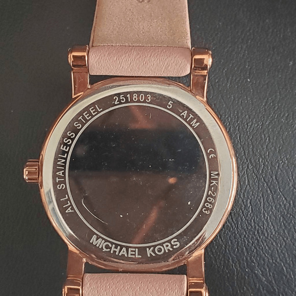 Michael Kors Women's Petite Norie Mother of Pearl Dial Watch MK2683 NWOT - Picture 8 of 10